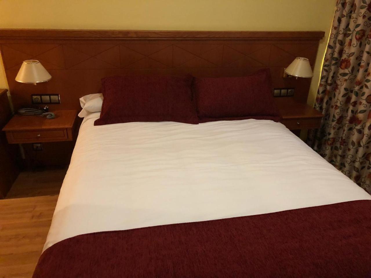 Hotel Camino Real Arcahueja エクステリア 写真