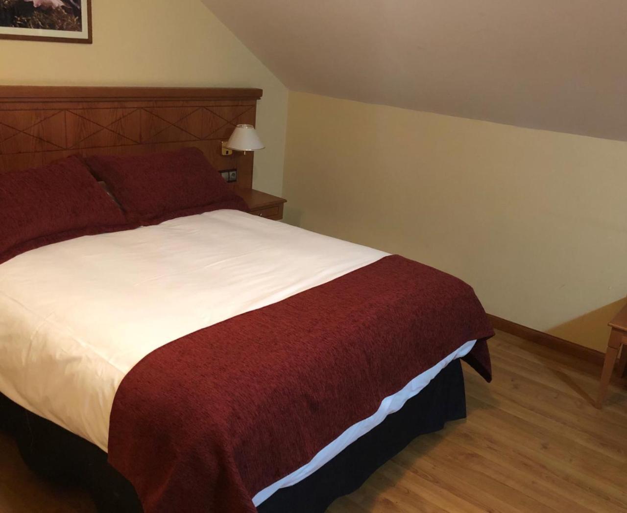 Hotel Camino Real Arcahueja エクステリア 写真